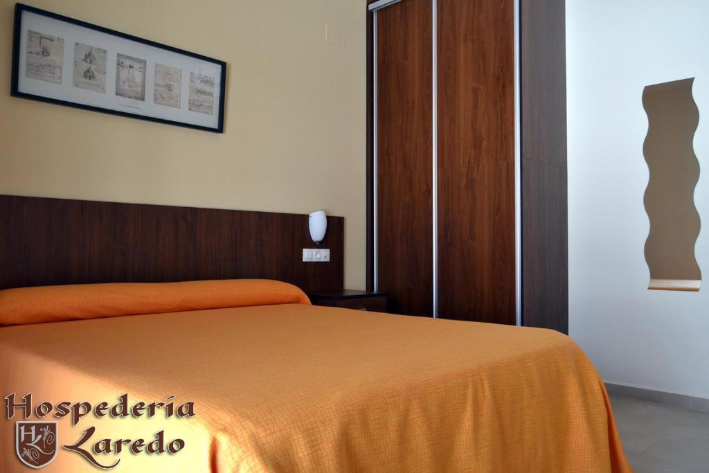 Hospederia Laredo Hotel La Carlota Habitación foto